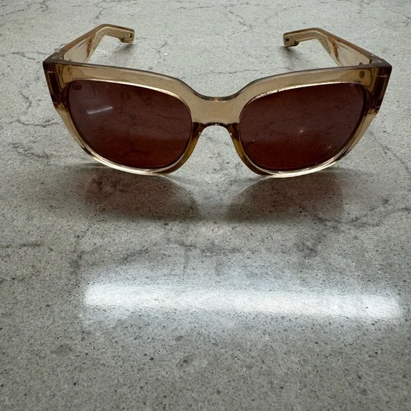 Costa Women’s Sunglasses - Rose Gold Frame - Picture 4 of 5